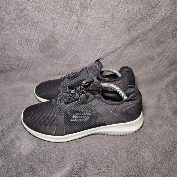 Skechers Ultra Flex Free Spirits Shoes Womens Sz 7.5 Athletic Sneakers Walking. - Picture 2 of 9
